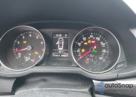 2017 Volkswagen Passat 1.8T R-Line z USA, uszkodzony, nr VIN 1VWDT7A37HC058768